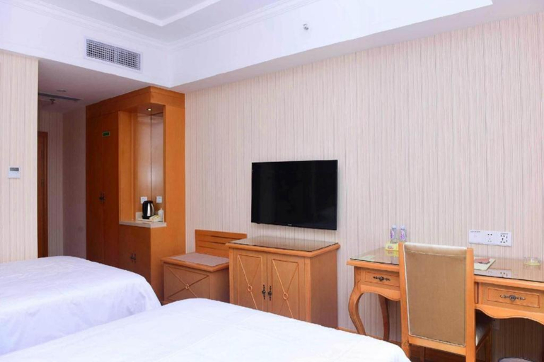 Bedroom 2, Vienna Hotel Shenzhen Dalang Clothing Base Branch, Shenzhen