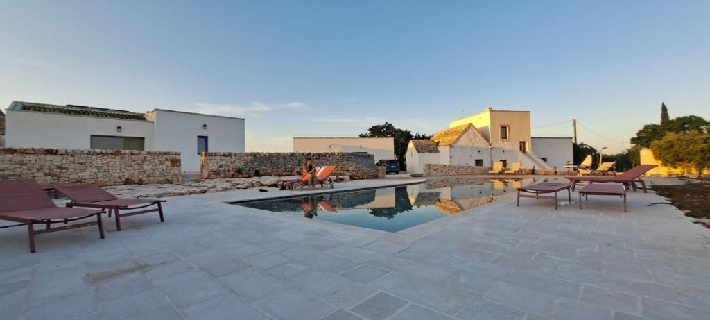 Pool 4, Masseria Camerlengo, Bari