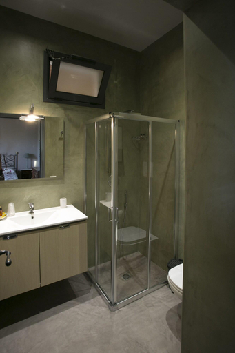 Bathroom 4, Baglio Sant'Andrea, Trapani
