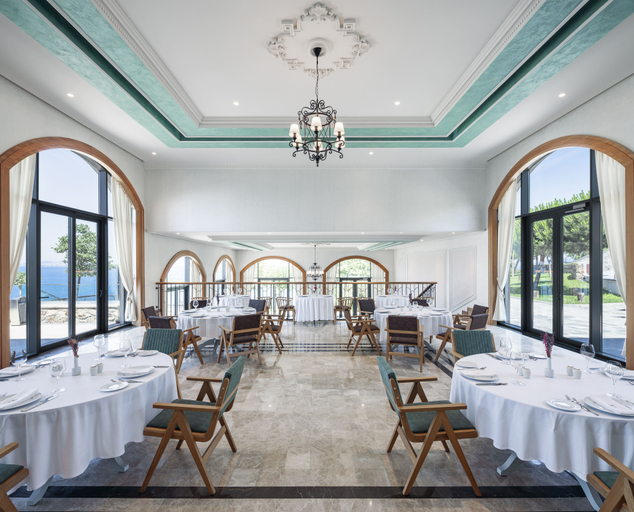 Others 5, Birun Ada Hotel, Adalar