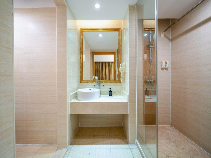 Bathroom 3, Vienna Hotel Shenzhen Dalang Clothing Base Branch, Shenzhen