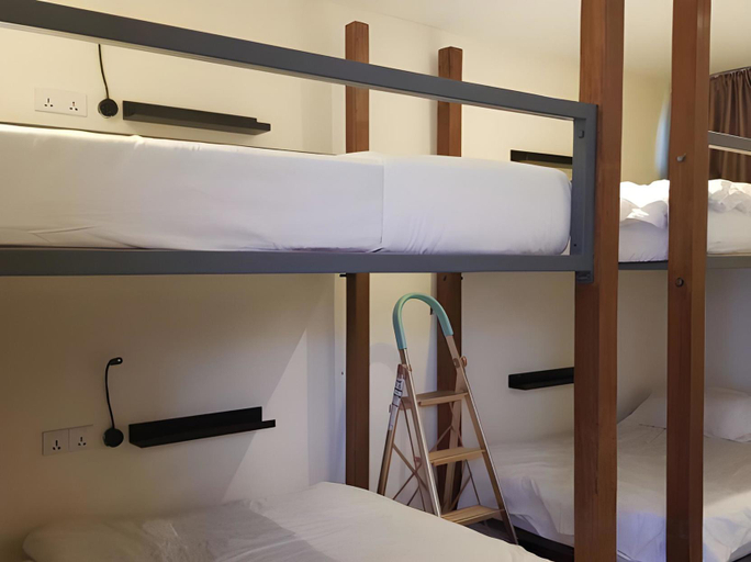 Bedroom 3, Kuree Hut, Semporna