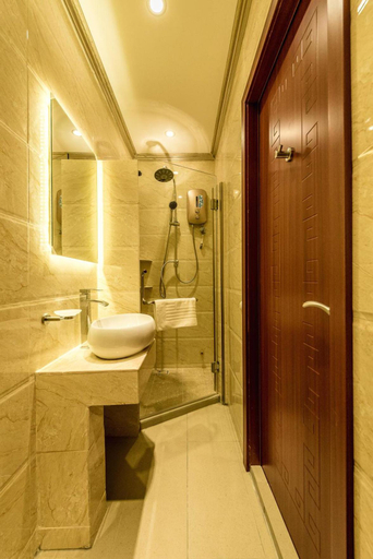Bathroom 4, CJ Residence - A Member of The Luxury Stay Group, Kota Kinabalu