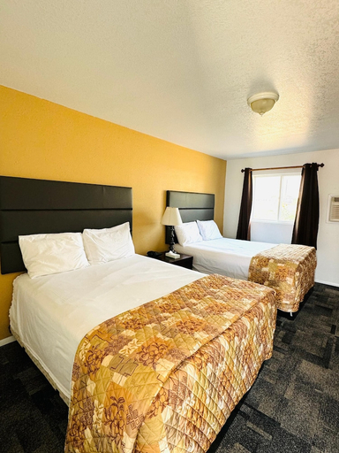 Bedroom 2, Americas Best Value Inn Salmon, Lemhi