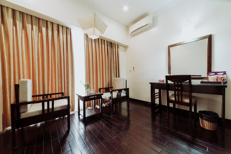 Food & Drinks 5, White Palace Thai Binh Hotel 1, Thái Bình