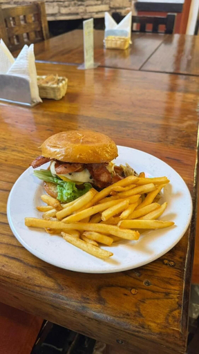 Food & Drinks 4, Hotel Mesones 49, Allende