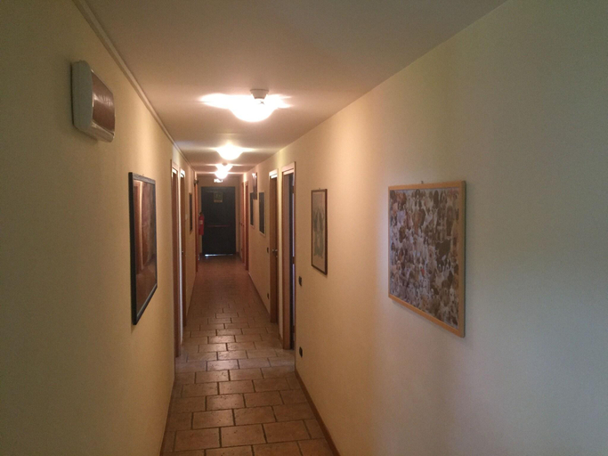 Public Area 2, Il Canneto, Varese
