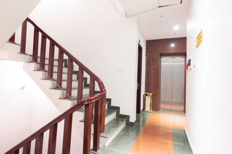 Public Area 4, Titanic 2 Hotel, Từ Liêm