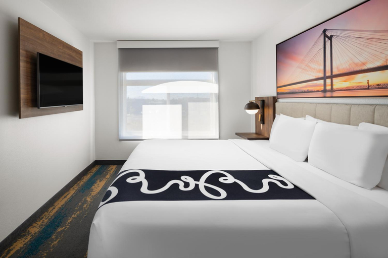 Bedroom 3, La Quinta Inn & Suites by Wyndham Kennewick, Benton