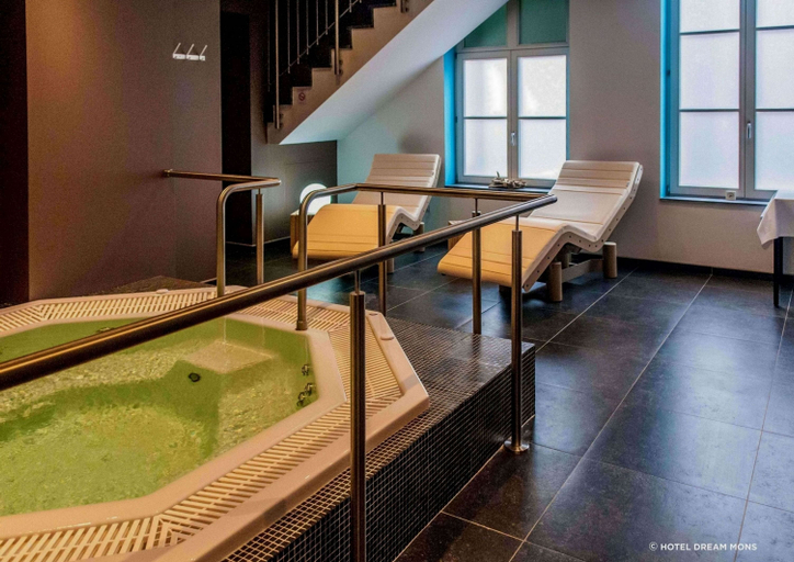 Sport & Beauty 3, Martin’s Dream Hotel, Hainaut