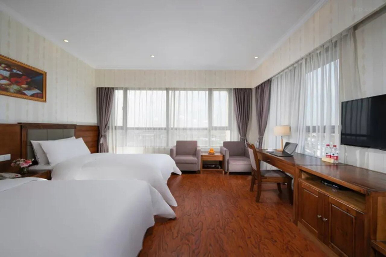 Bedroom 3, Vienna Classic Hotel, Shanghai