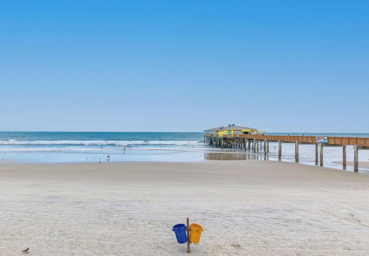 Others 3, Sunglow Resort 305, Volusia