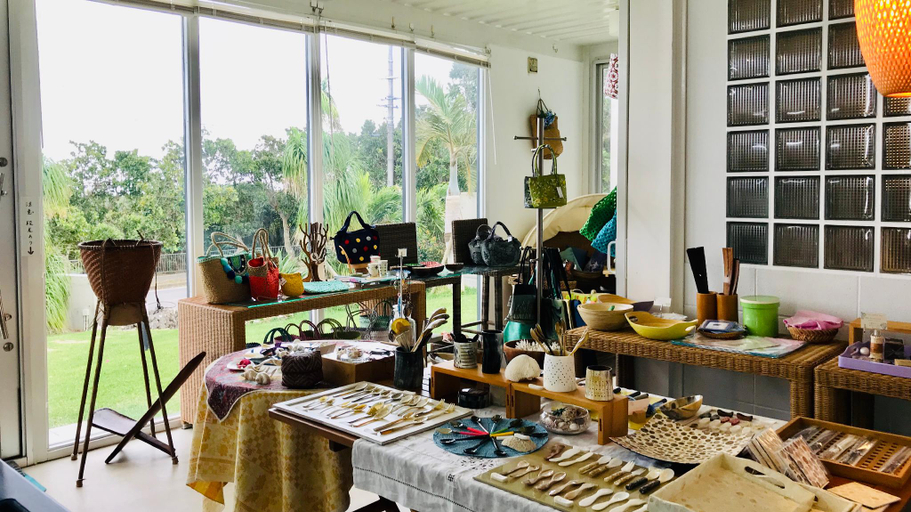 Food & Drinks, Bosoa Lodge, Ishigaki
