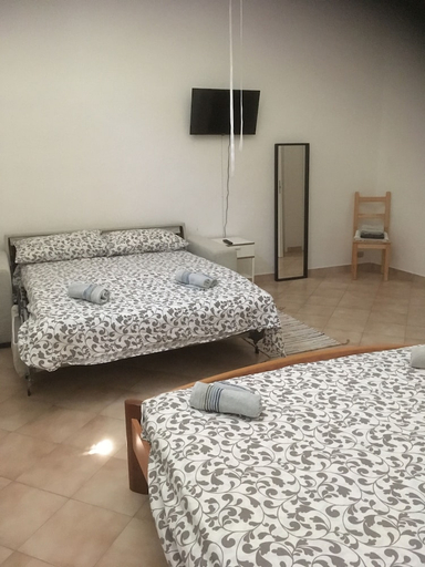 Bedroom 2, La Magnolia, Livorno