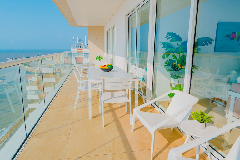 Food & Drinks 5, U-GO Edificio H2, Cartagena de Indias