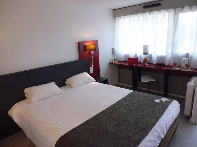Bedroom, Best Hotel Mayenne, Mayenne