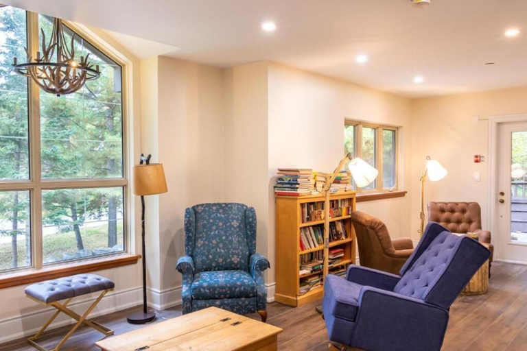 Public Area, Fairy Bay Lakehouse, Muskoka