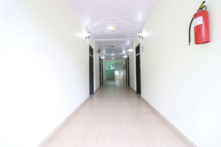 Public Area 2, Hotel Mandakini, Garhwal