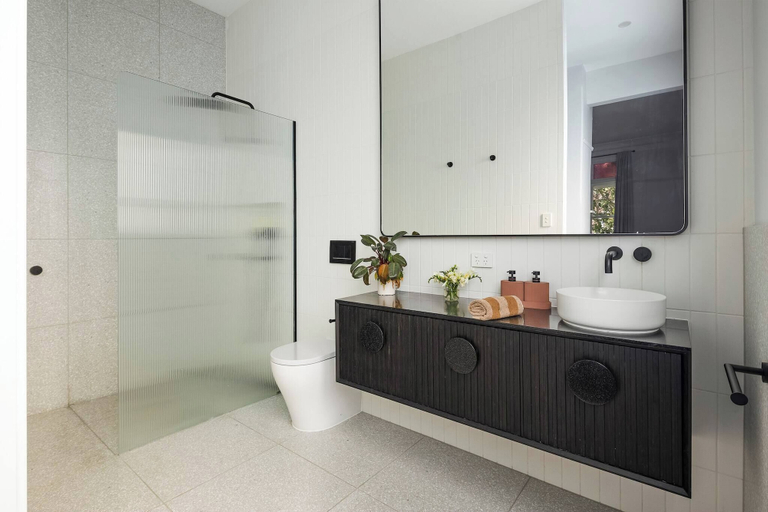 Bathroom shower 5, Brighton Designer Retreat Walk to Beach & Cafes, Melbourne