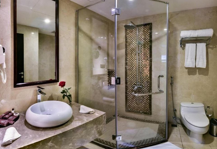 Bathroom 5, Braira Al Azizia Hotel, Al Khobar