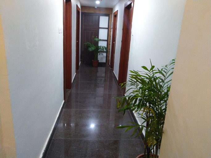 Public Area 4, Hotel Midcity, Varanasi