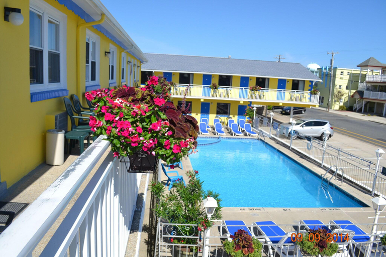Sport & Beauty 3, Nantucket Inn Suites, Cape May