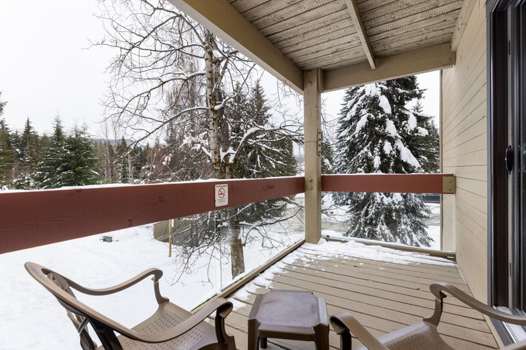 Others 5, Tantalus Resort Lodge, Squamish-Lillooet