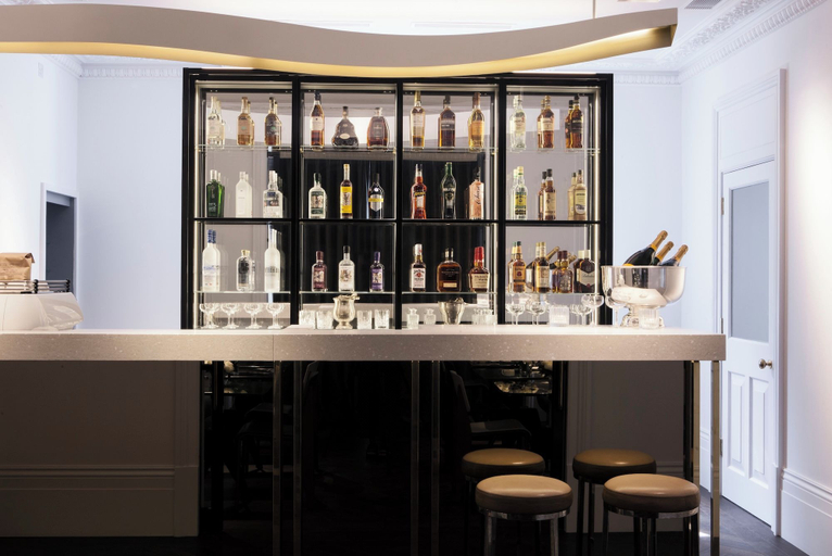 Food & Drinks 5, The Laslett Hotel, London