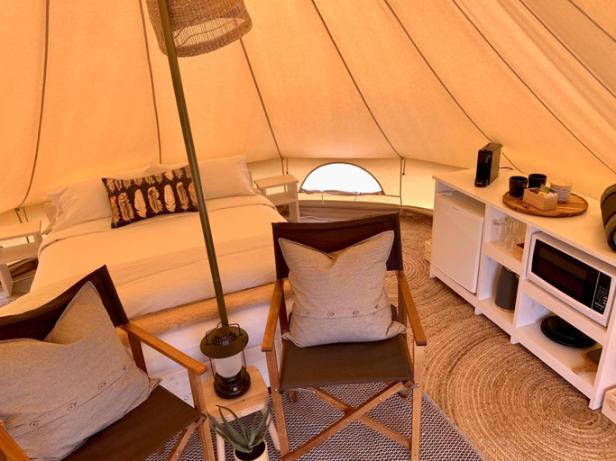 Bedroom 4, Pine Country Caravan Park, Grant