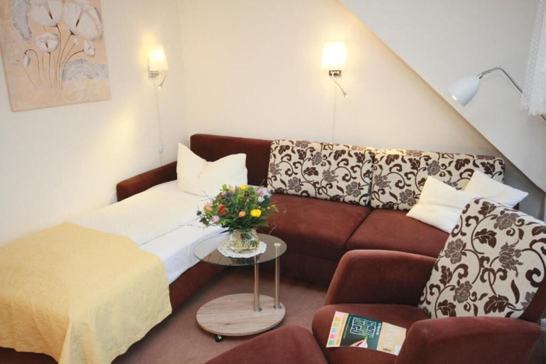 Bedroom 4, Cafe Schneidewind, Hameln-Pyrmont
