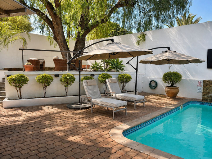Sport & Beauty 5, Monte Bello Guesthouse, Windhoek Rural