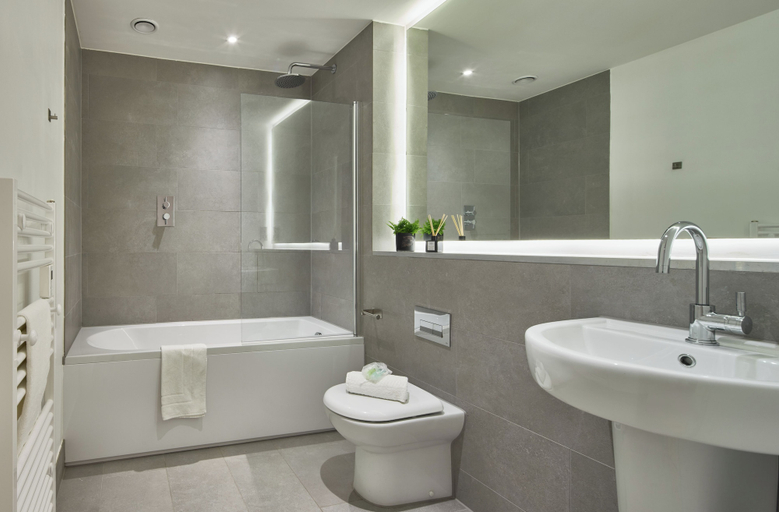 Bathroom 3, Finlays Yard by Veeve, Manchester