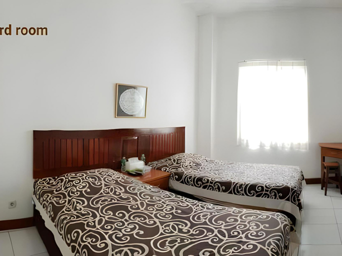 Bedroom 4, Prima Dini Hotel Bukittinggi, Bukittinggi