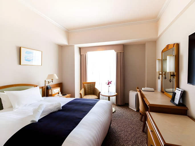 Bedroom 2, Kure Hankyu Hotel, Kure