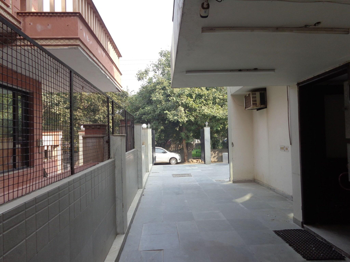 Exterior & Views 2, Hotel Akash Palace, Gautam Buddha Nagar