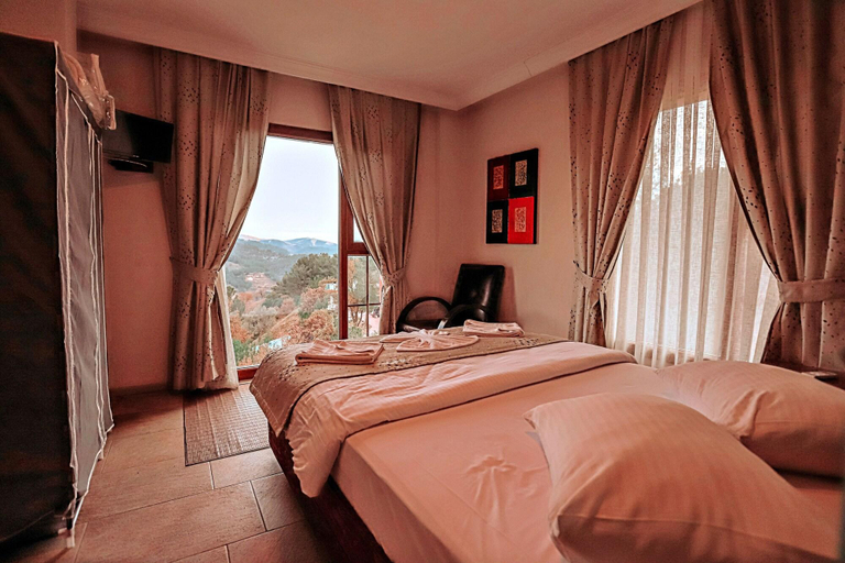 Bedroom 2, Godence Hotel Restoran, Güzelbahçe