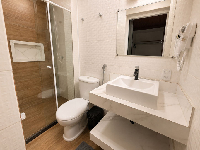 Bathroom 5, Alice Suites, Arraial do Cabo
