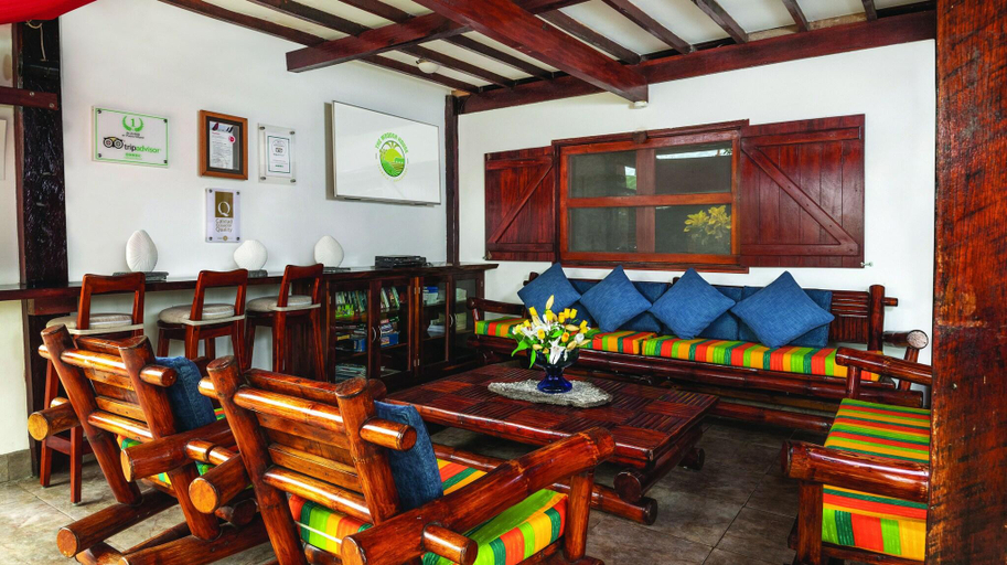 Lobby 5, The Wooden House Lodge, Isabela