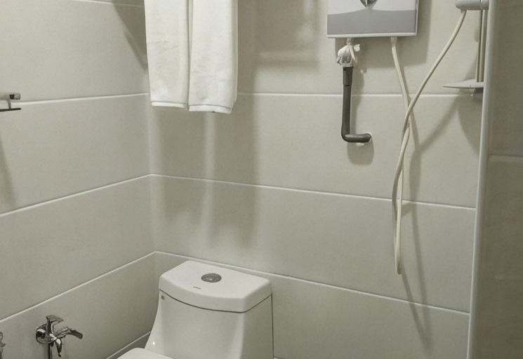 Bathroom, Hype Motorsport Hotel Nilai, Seremban
