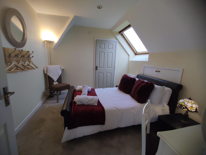 Bedroom 4, The Cheese House, Wiltshire