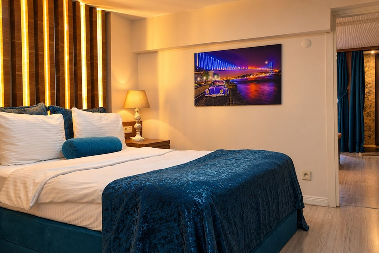 Bedroom 4, Taksim Yazici Residence, Beyoğlu