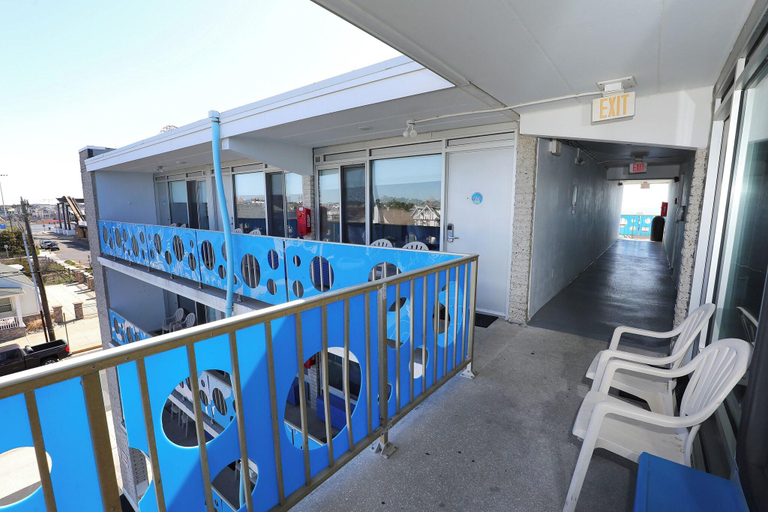 Food & Drinks 3, Ocean 7, Cape May