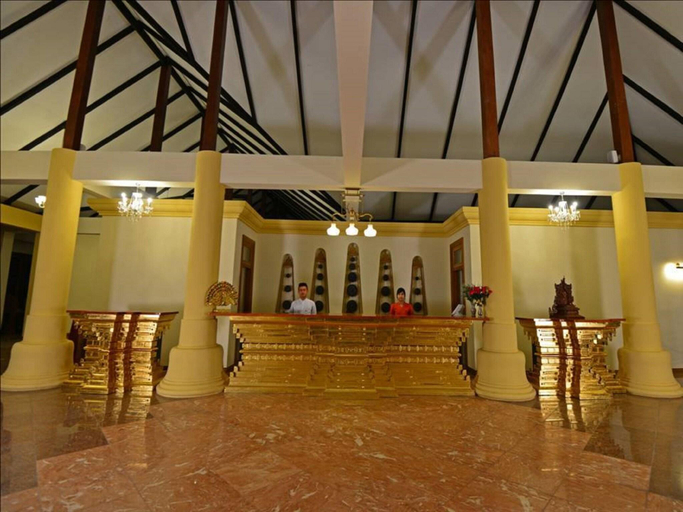 Public Area, Inle Garden Hotel, Taunggye