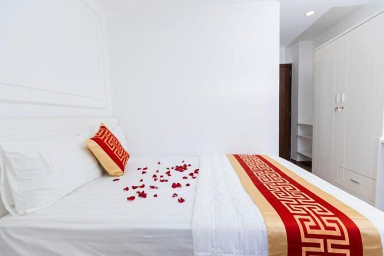Room 3, Phu Gia Hotel 99-101 Him Lam, District 7
