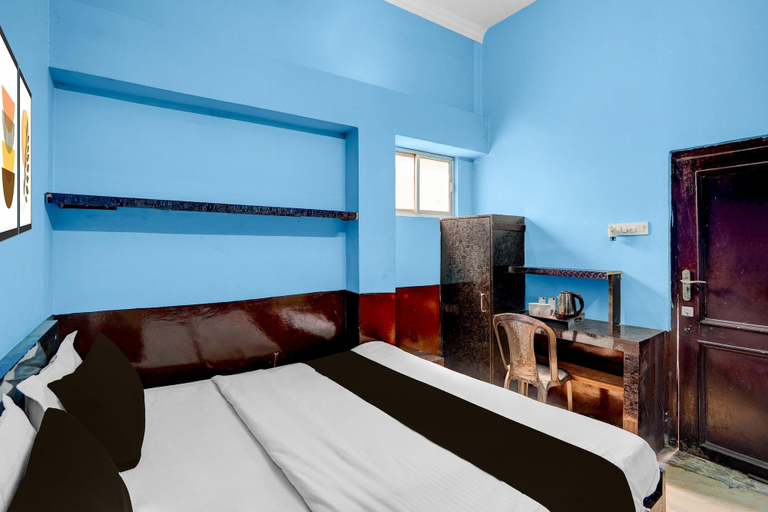 Room 2, Hotel O Singar Nagar Metro Station, Lucknow