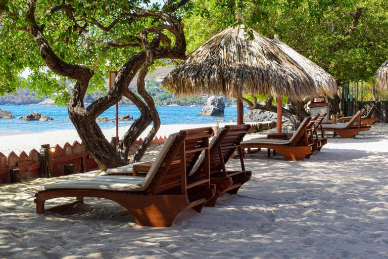 Others 2, Hilton Grand Vacations Club Zihuatanejo Mexico, José Azueta