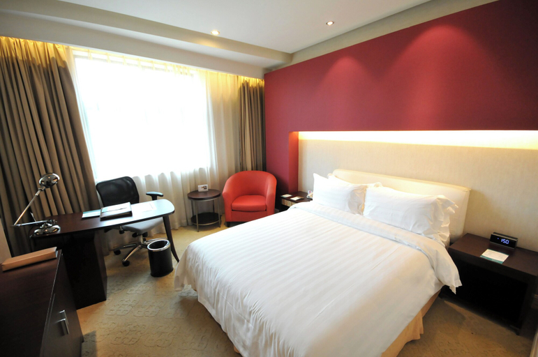 Bedroom 3, Gubei Garden Hotel, Shanghai