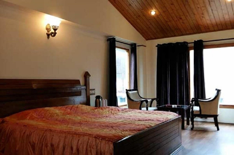 Bedroom 2, Hotel Daffodil, Kullu