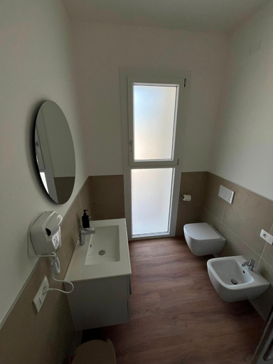 Bathroom 4, Hotel Ristorante da Toni, Padua