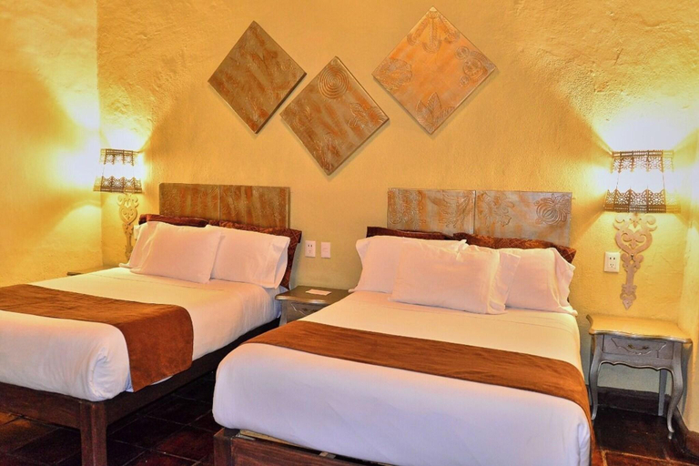 Bedroom, Hotel Mesones 49, Allende